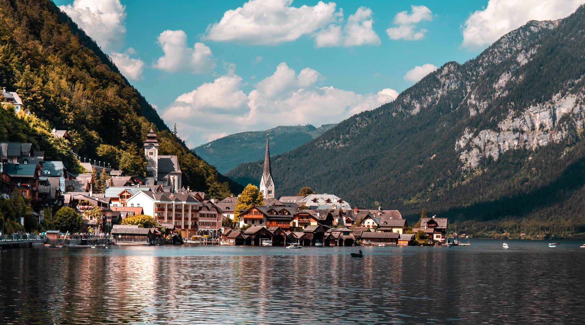 A town in mountains